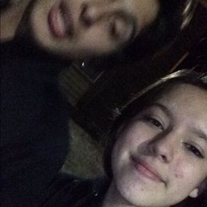 Meet your Posher, Courtney